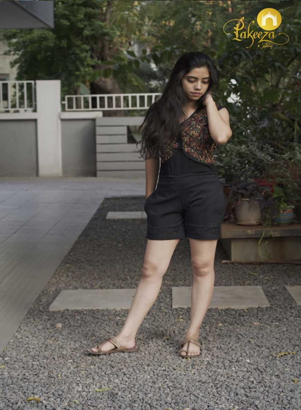 Black - Ta'abeer Chikankari Cotton Shorts