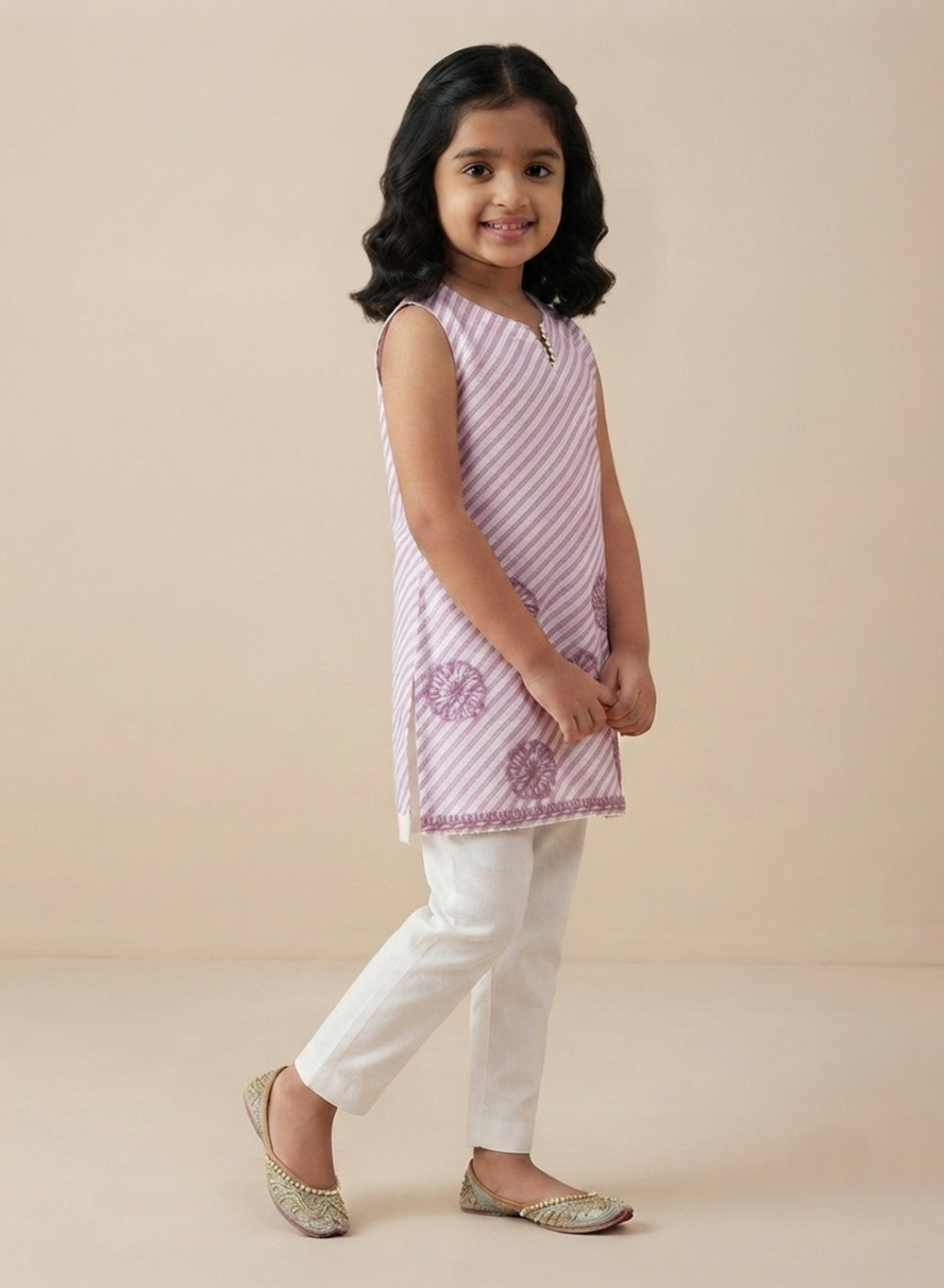 Mauve - Nanhe Farishtey Girls Chikankari Short Kurta