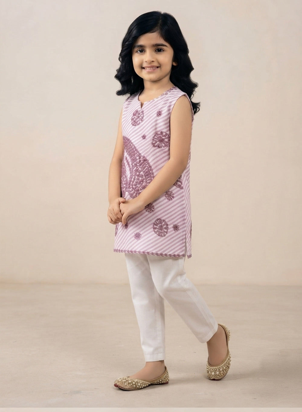 Mauve - Nanhe Farishtey Paisley Girls Chikankari Short Kurta
