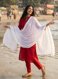 White Fardi - Nazm Chiffon Chikankari Dupatta