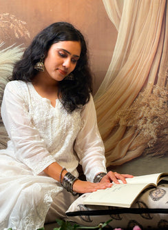 Sadgi White -  Bahaar Muslin Solid Chikankari Kurta