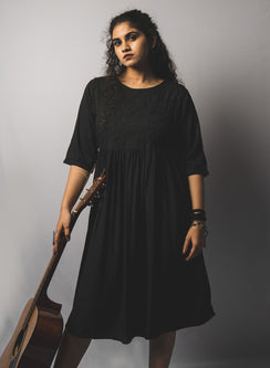 Black - Linen Chikankari Midi Mausiki