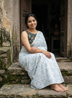 Shabnam Gray & White - Aks Cotton Tepchi Chikankari Saree