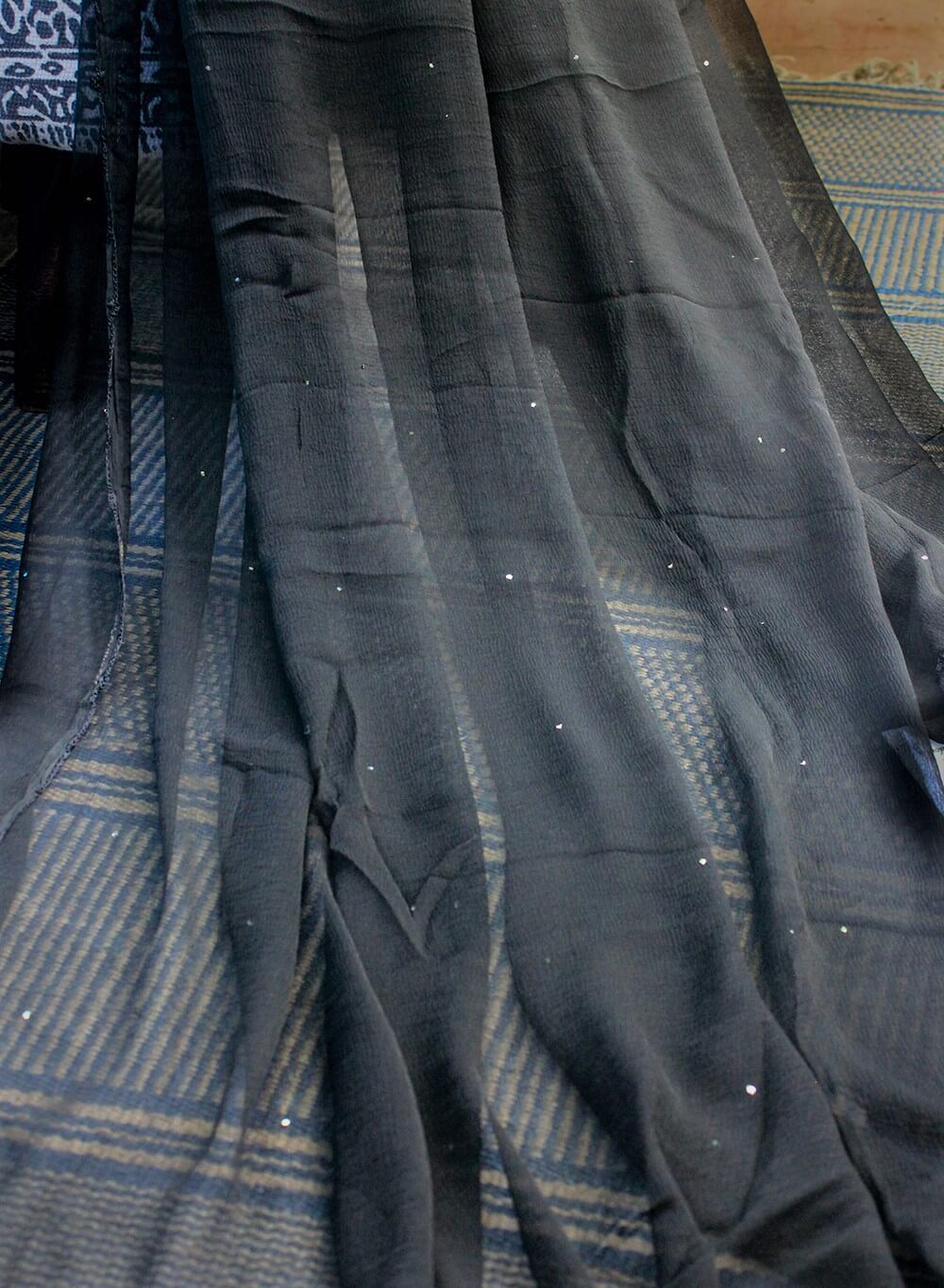Black Golden Fardi - Nazm Chiffon Chikankari Dupatta