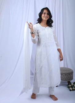 Nadia White - Bahaar Kota Doria Chikankari Kurta